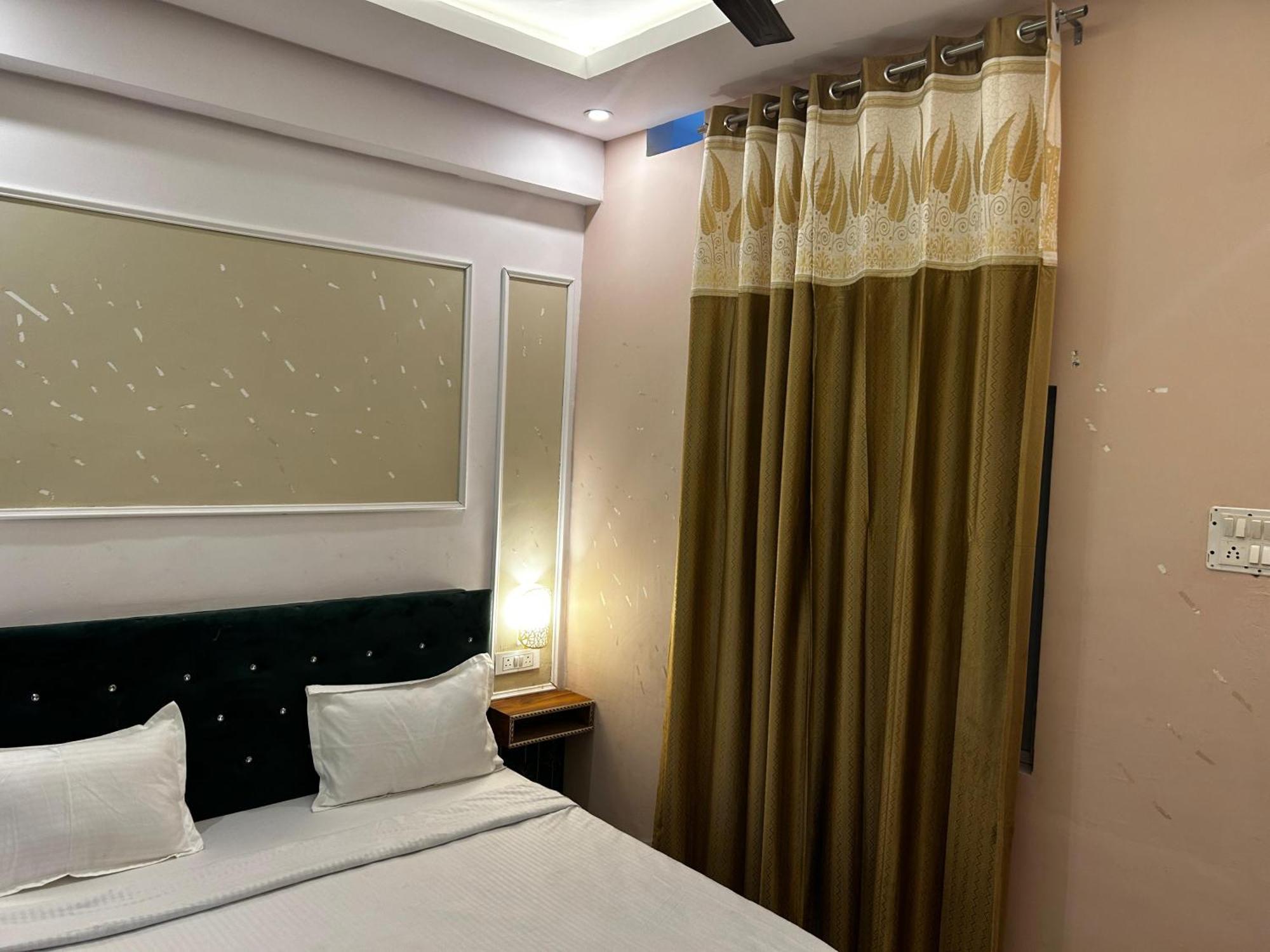 Hotels7Apple Mahoba Dış mekan fotoğraf