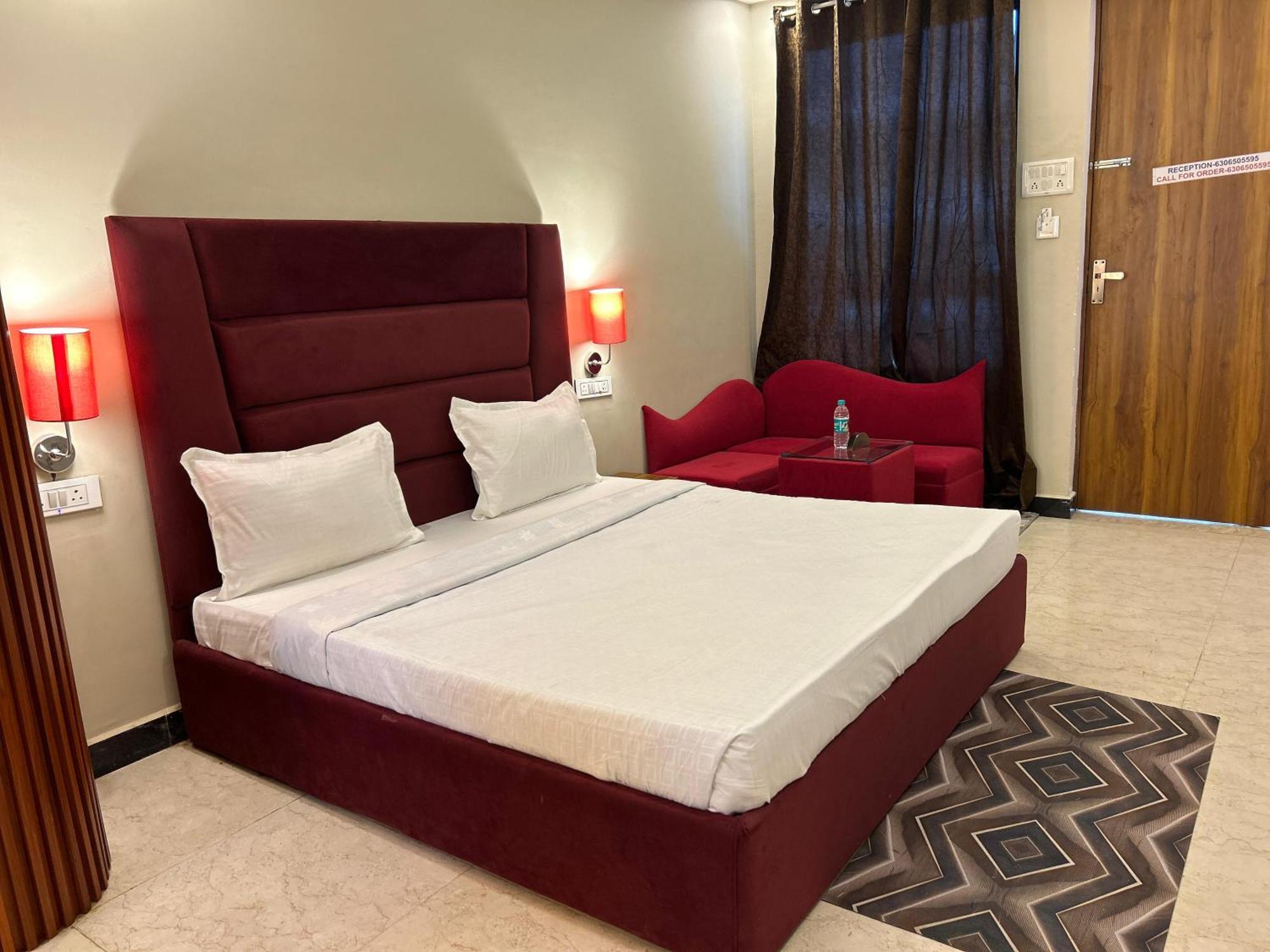 Hotels7Apple Mahoba Dış mekan fotoğraf